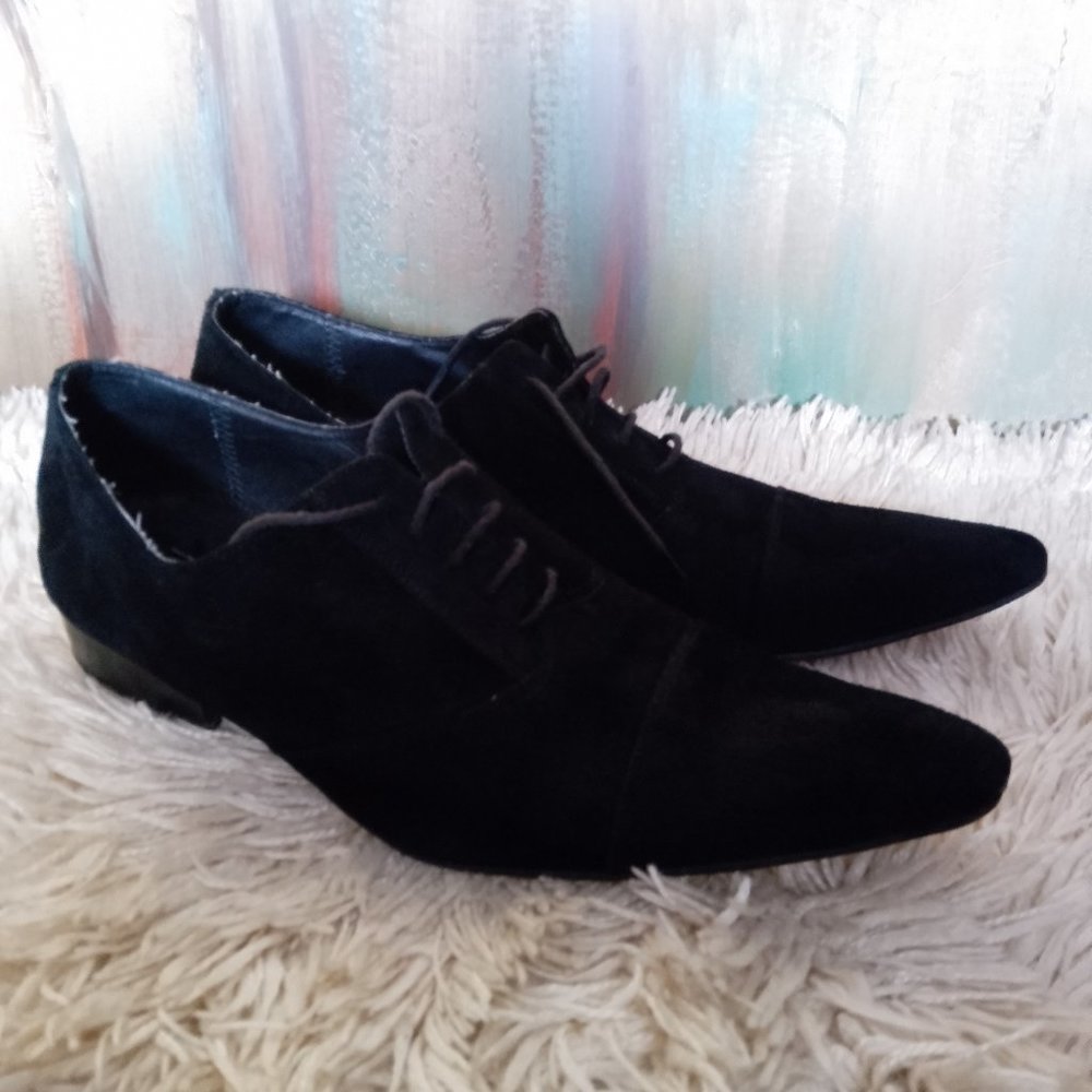 Zara Class, Men's Black suede, pointed dress shoes. 9US